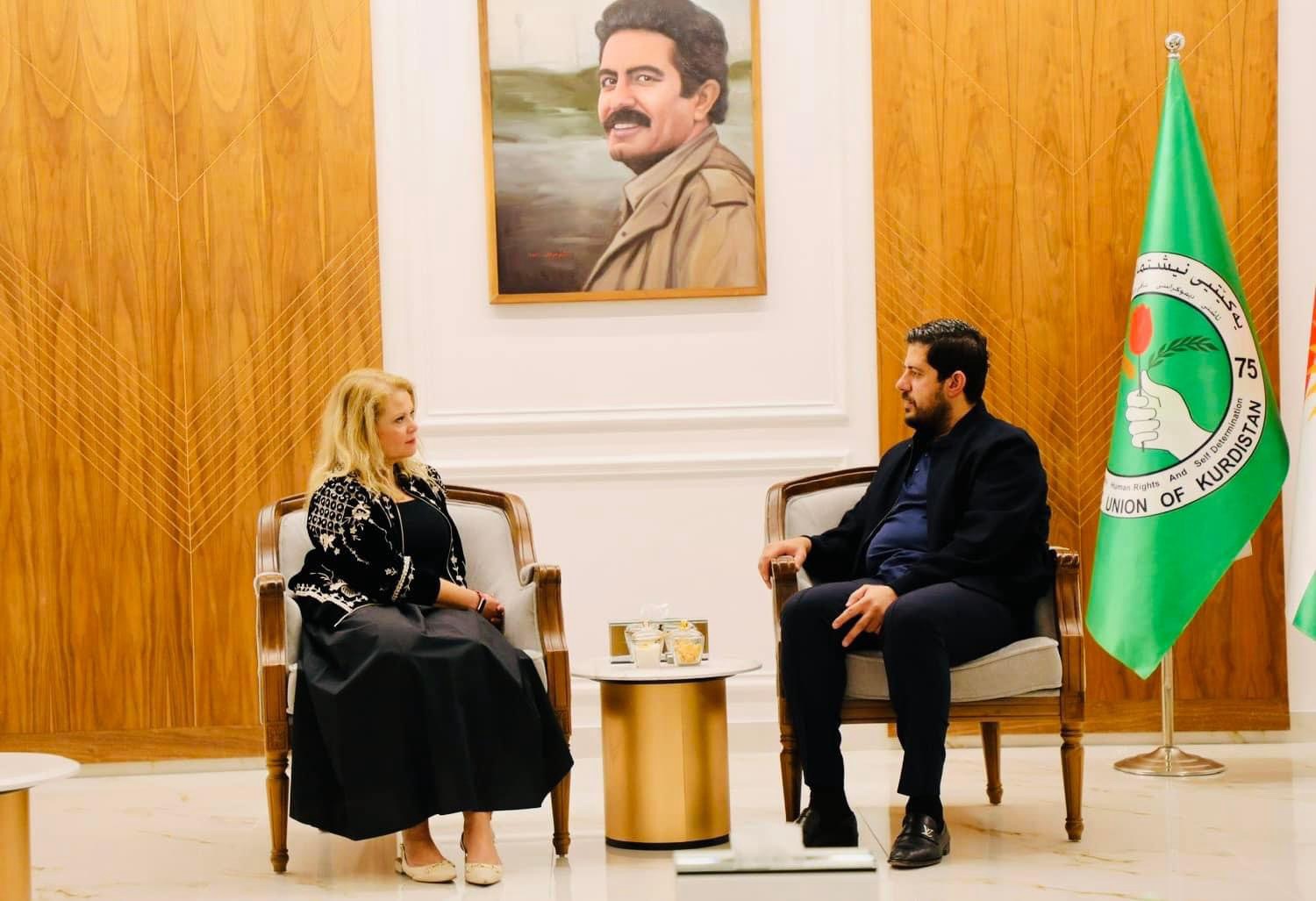 شاڵاو کۆسرەت رەسول پێشوازی لە وەفدێکی کونسوڵخانەی بەریتانیا دەکات