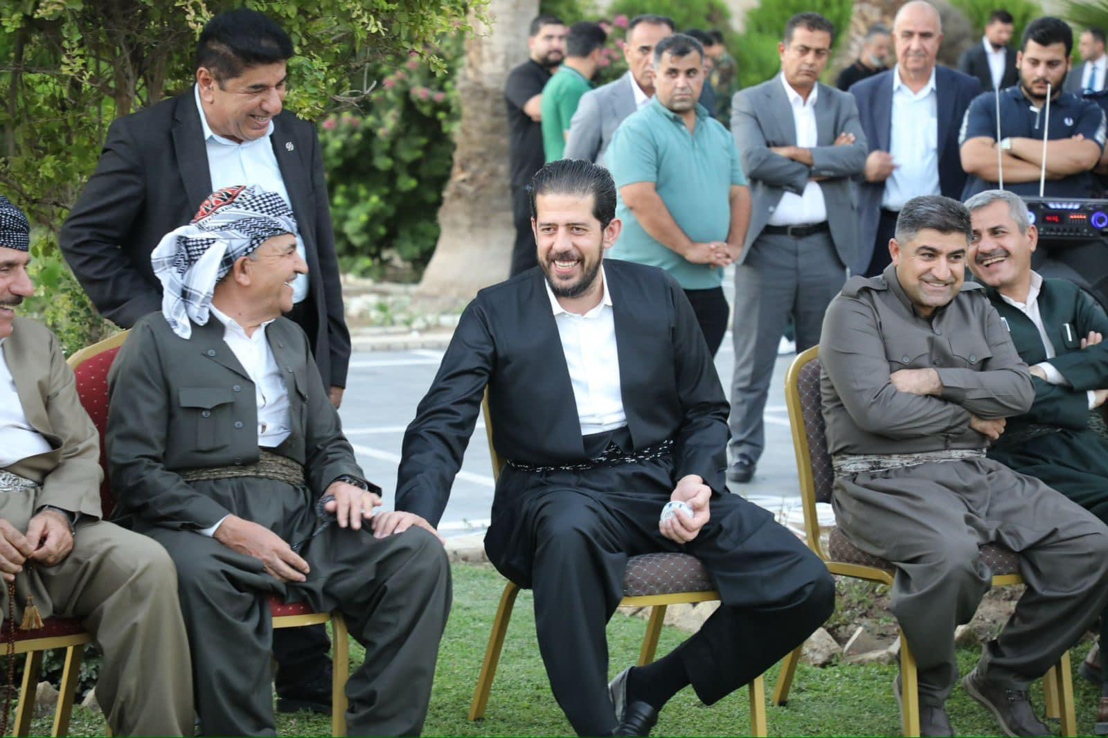 شاڵاو کۆسرەت رەسول ئێوارەخوانێک بۆ خزمانی عەشیرەتی مەنتک رێکدەخات