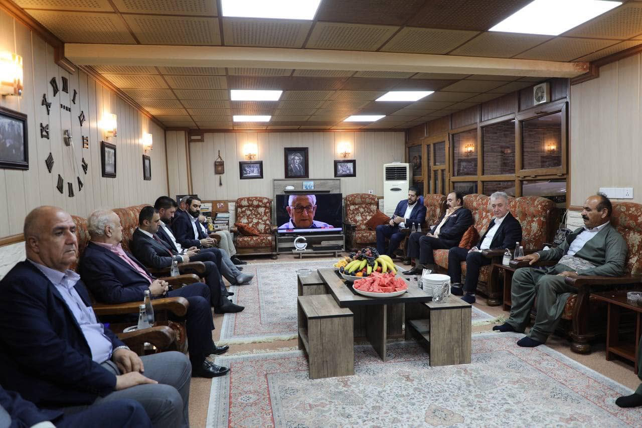 شاڵاو کۆسرەت رەسول ژمارەیەک کەسایەتی بەسەردەکاتەوە