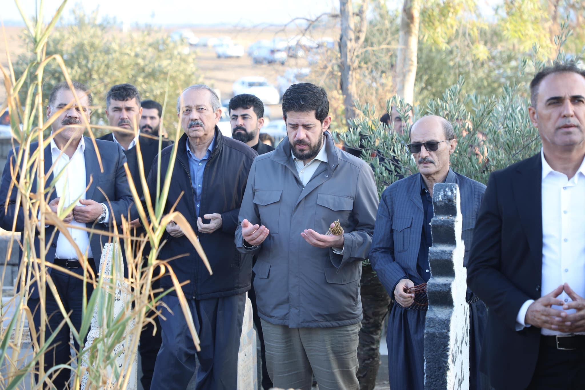 شاڵاو کۆسرەت رەسول بەشداری لە مەراسیمی ناشتنی حاجی هەینی مەرزانی دەکات